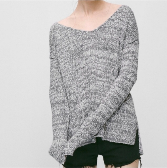 Aritzia Talula Azurlee Sweater - Picture 1 of 8